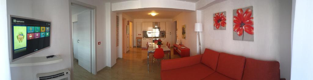 Baia Giardini Apartments Exterior photo